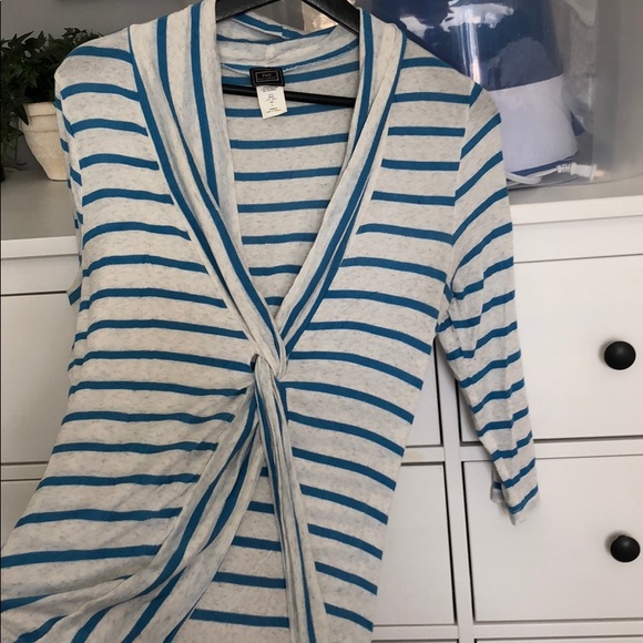 Spring Top - Picture 6 of 7